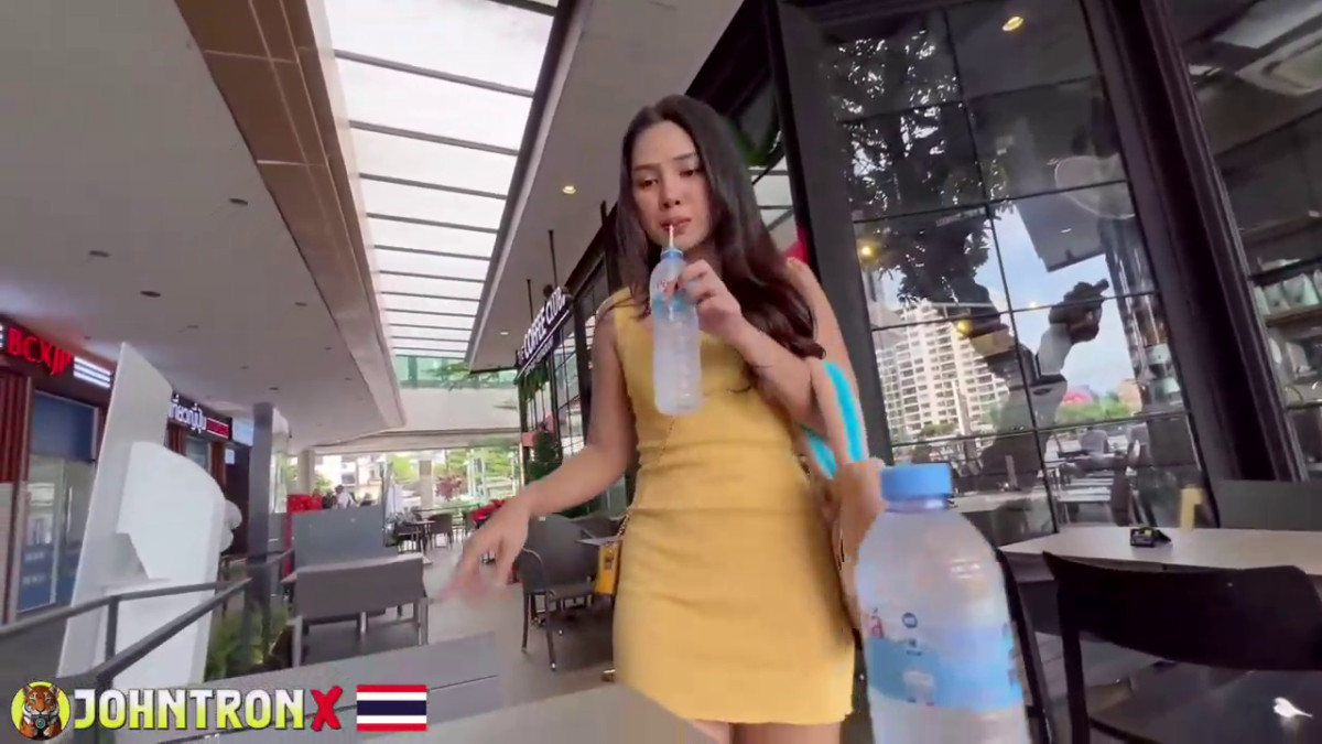 JohnTronX – Bua หนังXไทย น้องบัว สาวไทยกำลังมาแรง โดนพี่จอร์นทอร์นเรียกมาเย็ดจนติดใจ จับอ้าหีพร้อมซอยยับ ไม่บันยะบันยังแถมยังจับเย็ดสดแตกใน
