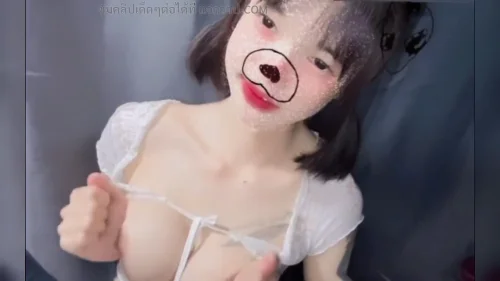 คลิปหลุด nespony4399 สาวไทยตัวเล็กน่ารักผิวขาว ถูกกลุ่มเพื่อนชวนสวิงกิ้งเย็ดในบ้าน ผลัดกันโม๊กควยแล้วซอยหีสดครางเสียวน้ำแตกในคาหี