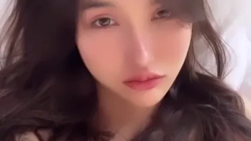 คลิป Onlyfans Kanyabunloed สาวจีนหุ่นดีนมอึ๋ม ถ่ายเองนอนห้องนอนเบ็ดหีรัวแรง ช่วยตัวเองครางเสียวจนตัวสั่นน้ำเงี่ยนไหลเยิ้ม