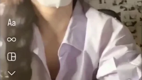 คลิปหลุดไทย lukmoo71 น้องลูกหมูสาวนักเรียนหุ่นดี หีขาวนมใหญ่ช่วยตัวเองเสียวจัดบนเก้าอี้ห้องนอนครางดังไลฟ์สด18+ โชว์หีเนียนยั่ว